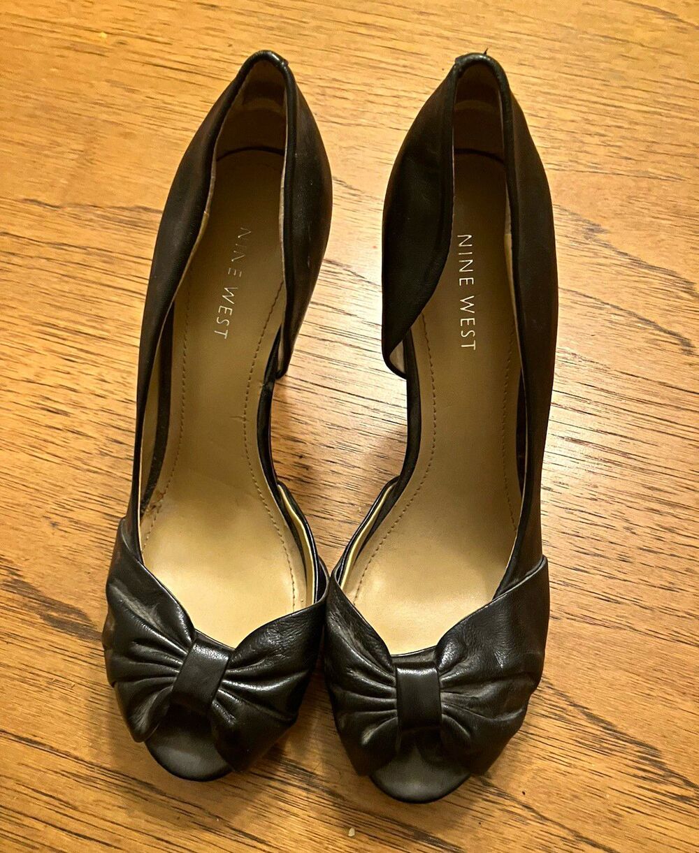 Nine West Black Leather Peep Toe Slip On Stiletto Pumps Bow Solid US 8M